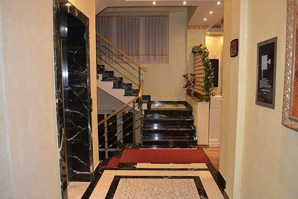 Hotel Mustang Vasqarr Интериор снимка
